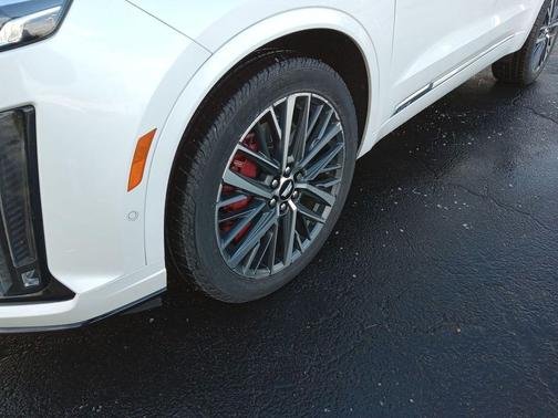 2023 Cadillac XT6 Sport AWD