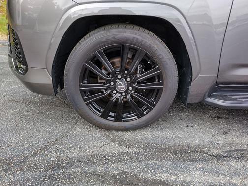 2024 Lexus LX 600 Luxury