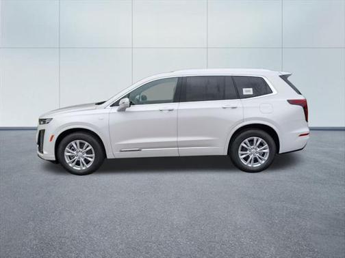 2025 Cadillac XT6 Luxury FWD