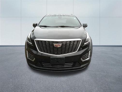Stellar Black Metallic 2023 Cadillac XT5 Luxury