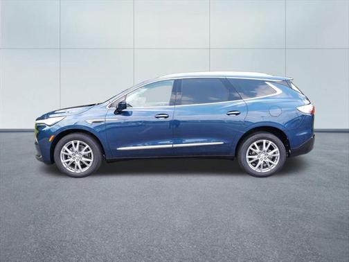 2024 Buick Enclave Essence AWD