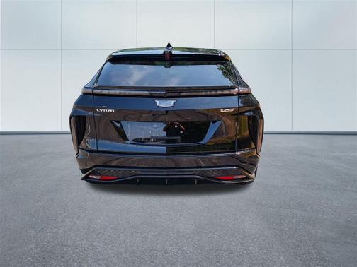 2026 Cadillac LYRIQ V