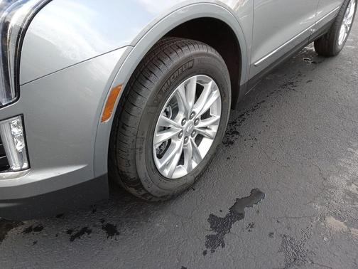 2026 Cadillac XT5 Luxury