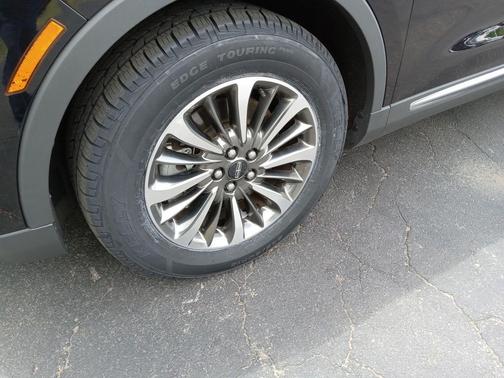 Infinite Black 2020 Lincoln Nautilus Standard