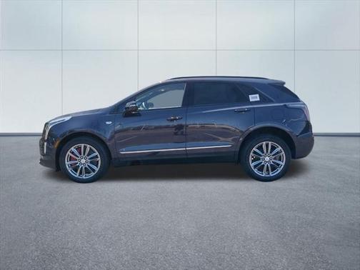 2025 Cadillac XT5 Sport