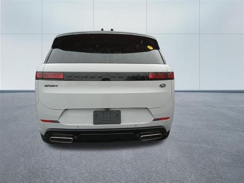 2023 Land Rover Range Rover Sport SE