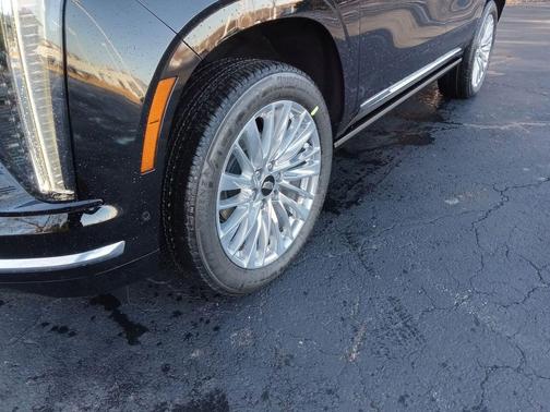 2026 Cadillac Escalade Luxury