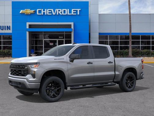 Sterling Gray Metallic 2026 Chevrolet Silverado 1500 Custom