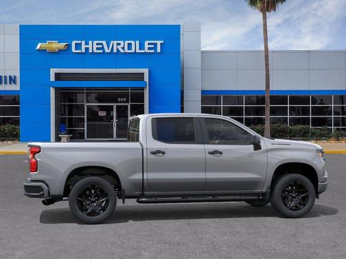Sterling Gray Metallic 2026 Chevrolet Silverado 1500 Custom