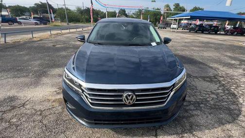 Blue Metallic 2021 Volkswagen Passat 2.0T SE