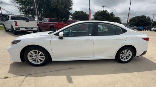 Ice Cap 2026 Toyota Camry LE