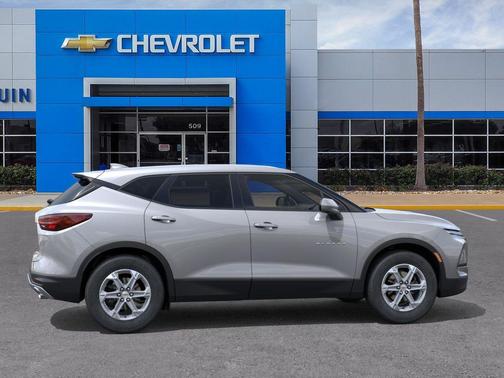 Sterling Gray Metallic 2026 Chevrolet Blazer 2LT