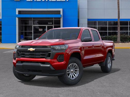 Radiant Red Tintcoat 2026 Chevrolet Colorado LT