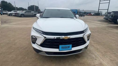 Summit White 2025 Chevrolet Blazer 2LT