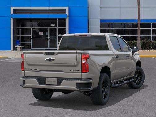 White Sands 2026 Chevrolet Silverado 1500 Custom