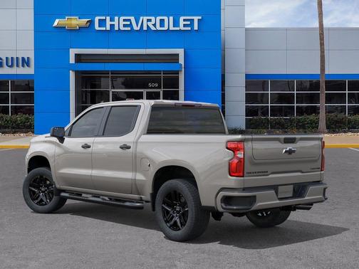 White Sands 2026 Chevrolet Silverado 1500 Custom