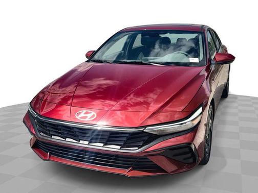 2025 Hyundai ELANTRA SEL