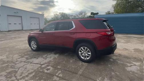 2021 Chevrolet Traverse LT Cloth
