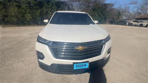 2022 Chevrolet Traverse LT Leather