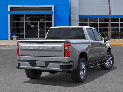 Sterling Gray Metallic 2026 Chevrolet Silverado 1500 Custom