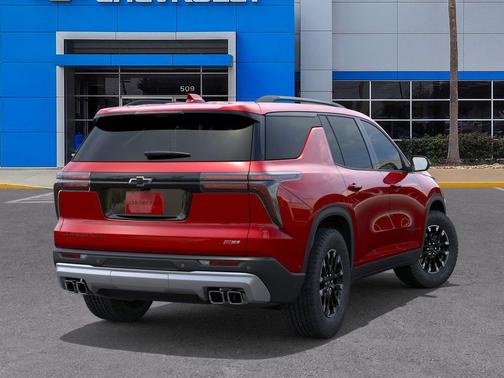 Radiant Red Tintcoat 2026 Chevrolet Traverse AWD Z71