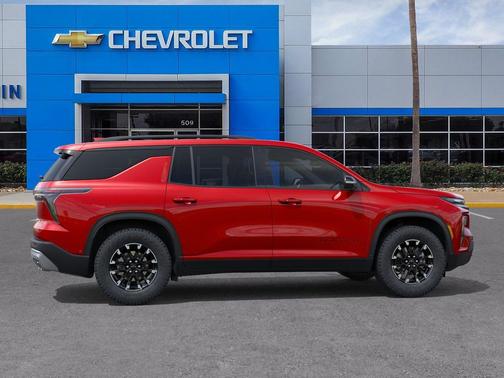 Radiant Red Tintcoat 2026 Chevrolet Traverse AWD Z71