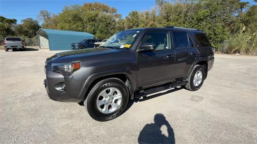 2022 Toyota 4Runner SR5