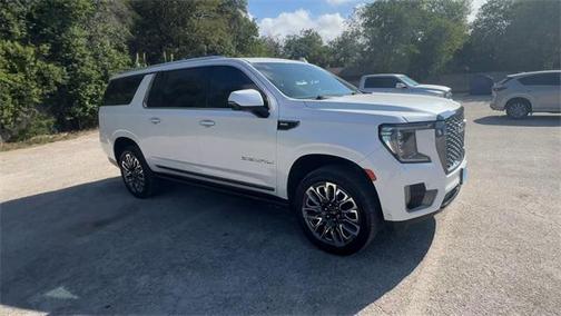 2023 GMC Yukon XL Denali Ultimate