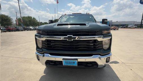 2025 Chevrolet Silverado 3500 LT
