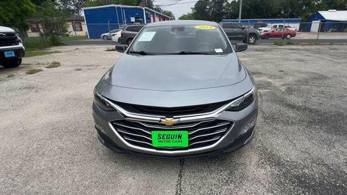 Sterling Gray Metallic 2024 Chevrolet Malibu FWD 1LT