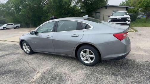 Sterling Gray Metallic 2024 Chevrolet Malibu FWD 1LT