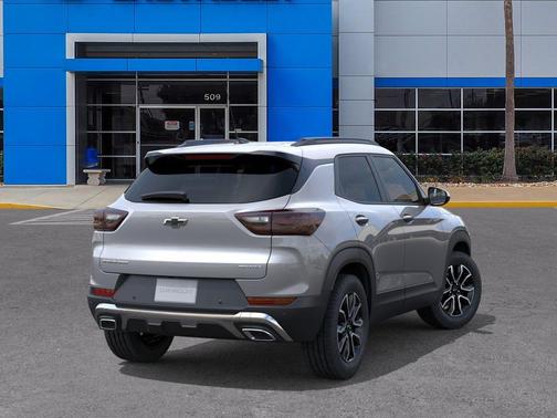 Sterling Gray Metallic 2026 Chevrolet Trailblazer ACTIV