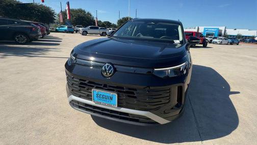 Deep Black Pearl 2025 Volkswagen Tiguan 2.0T S