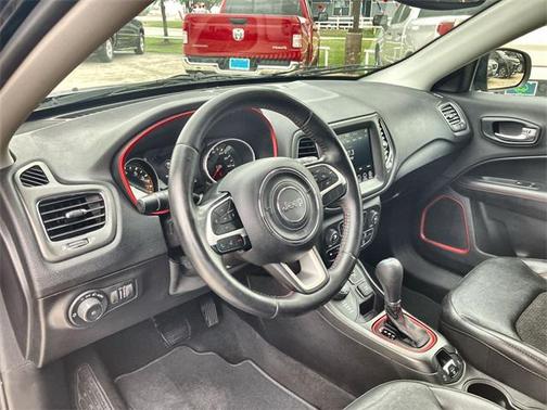2020 Jeep Compass Trailhawk