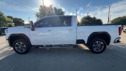 2025 GMC Sierra 2500 SLT