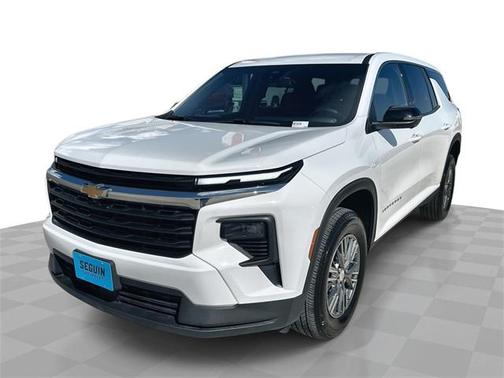 2024 Chevrolet Traverse LS