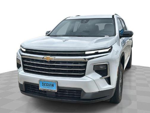 Summit White 2026 Chevrolet Traverse LT