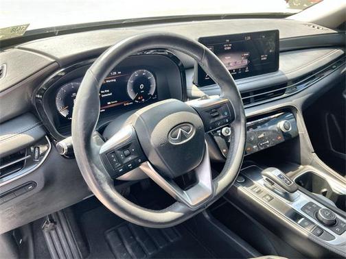 2022 INFINITI QX60 Luxe