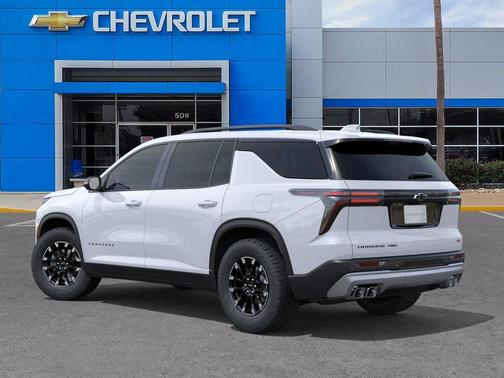 Polar White Tricoat 2026 Chevrolet Traverse AWD Z71