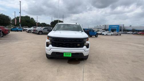 Summit White 2022 Chevrolet Silverado 1500 Custom