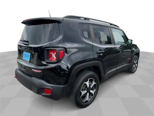 2022 Jeep Renegade Trailhawk
