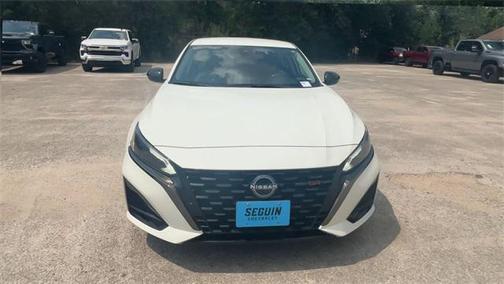 2023 Nissan Altima SR FWD
