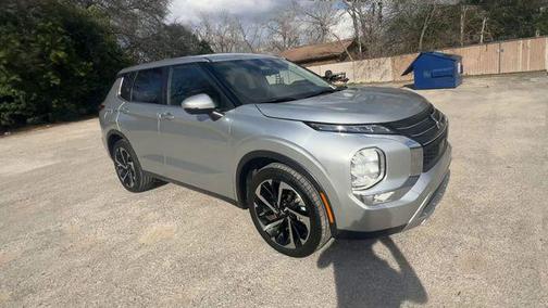 2024 Mitsubishi Outlander SE 2.5 2WD