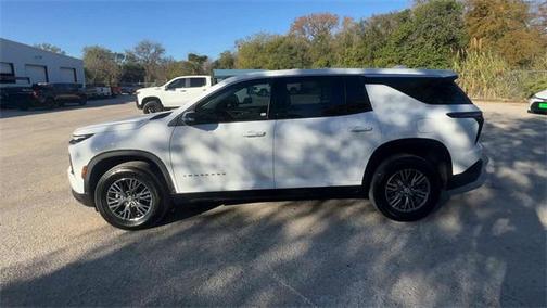 2024 Chevrolet Traverse LS