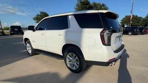 Iridescent Pearl Tricoat 2025 Chevrolet Tahoe Premier