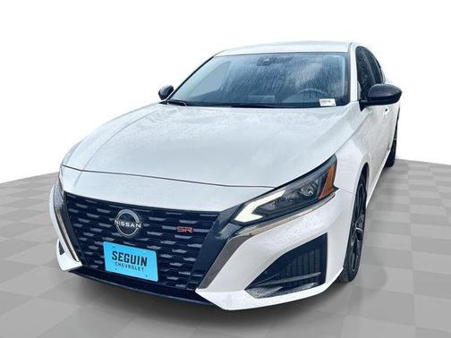 2024 Nissan Altima SR FWD