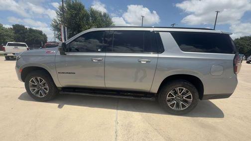 Sterling Gray Metallic 2024 Chevrolet Suburban 4WD Z71