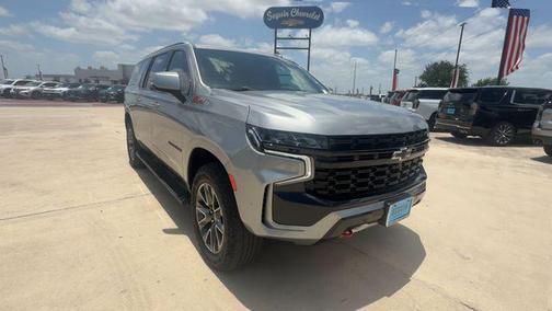 Sterling Gray Metallic 2024 Chevrolet Suburban 4WD Z71