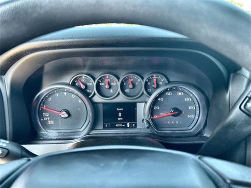 2023 Chevrolet Silverado 1500 Custom
