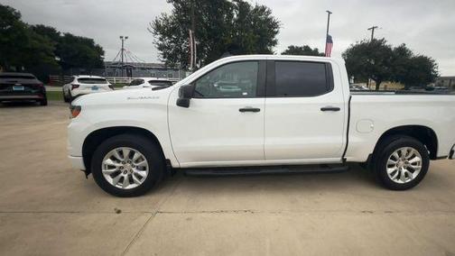 Summit White 2024 Chevrolet Silverado 1500 Custom